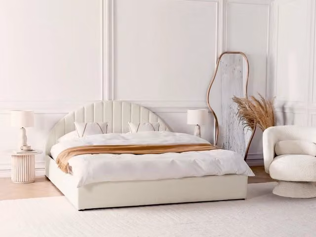 Letto contenitore Beliani in tessuto bouclé bianco con design moderno minimalista L/P/H: 200 x 180 x 30 cm