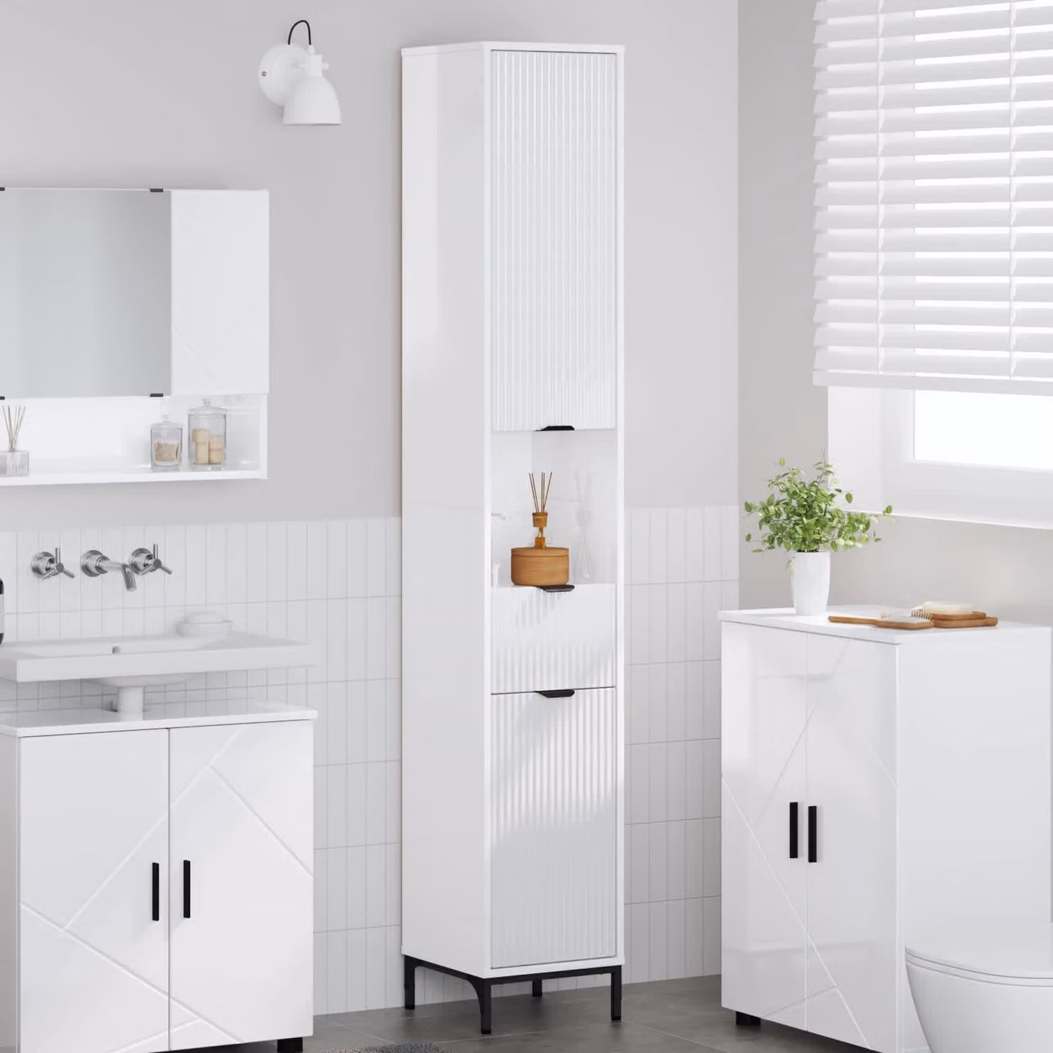 Mobile da bagno moderno vidaXL bianco lucido L: 31,5 cm, P: 33 cm, H: 190 cm