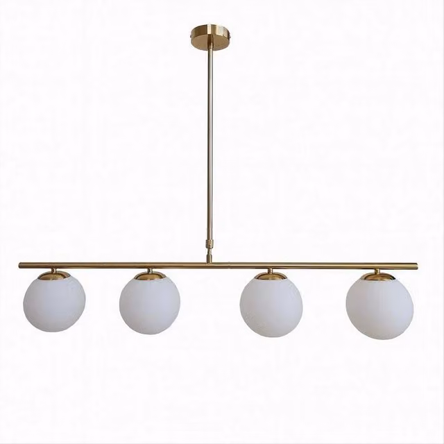 Lampadario a sospensione Trade Shop in oro con 4 sfere in vetro bianco e attacco G9