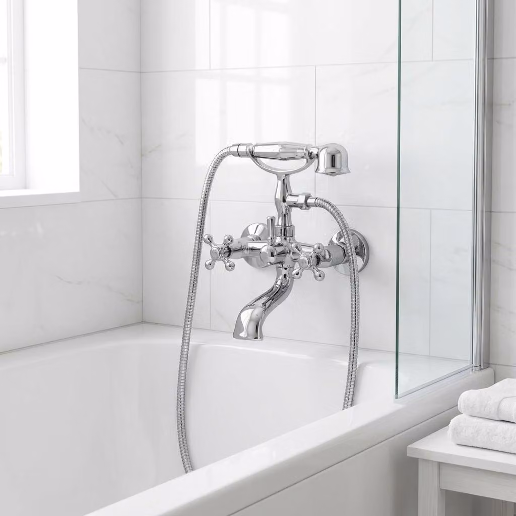 Miscelatore per vasca da bagno con doccetta manuale, finitura cromata, serie Heritage Ascot, marca Aquanello