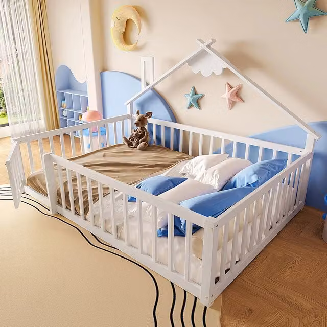 Letto bambino-Xylo-140x190 cm-bordo, barriera con serratura, pino, bianco