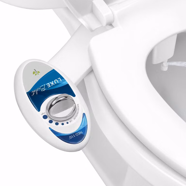 Accessorio per bidet da applicare alle tazza del WC, con getto d'acqua regolabile, colore blu/bianco