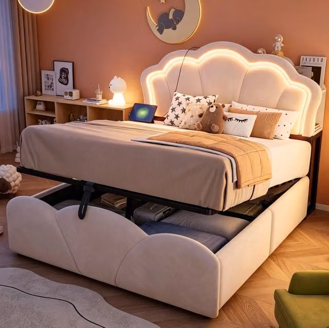 Letto imbottito ULEVR 140x200 cm con contenitore idraulico, LED, prese integrate e vani testiera, beige