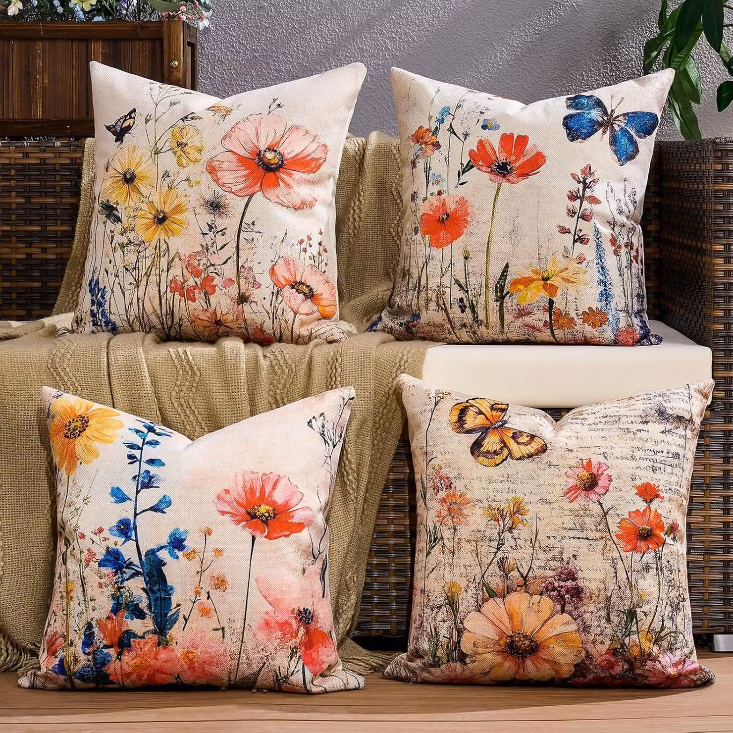 Set di 4 cuscini da esterno, resistenti alle intemperie, 40x40 cm, motivo "farfalla vintage", ideali per giardino e balcone