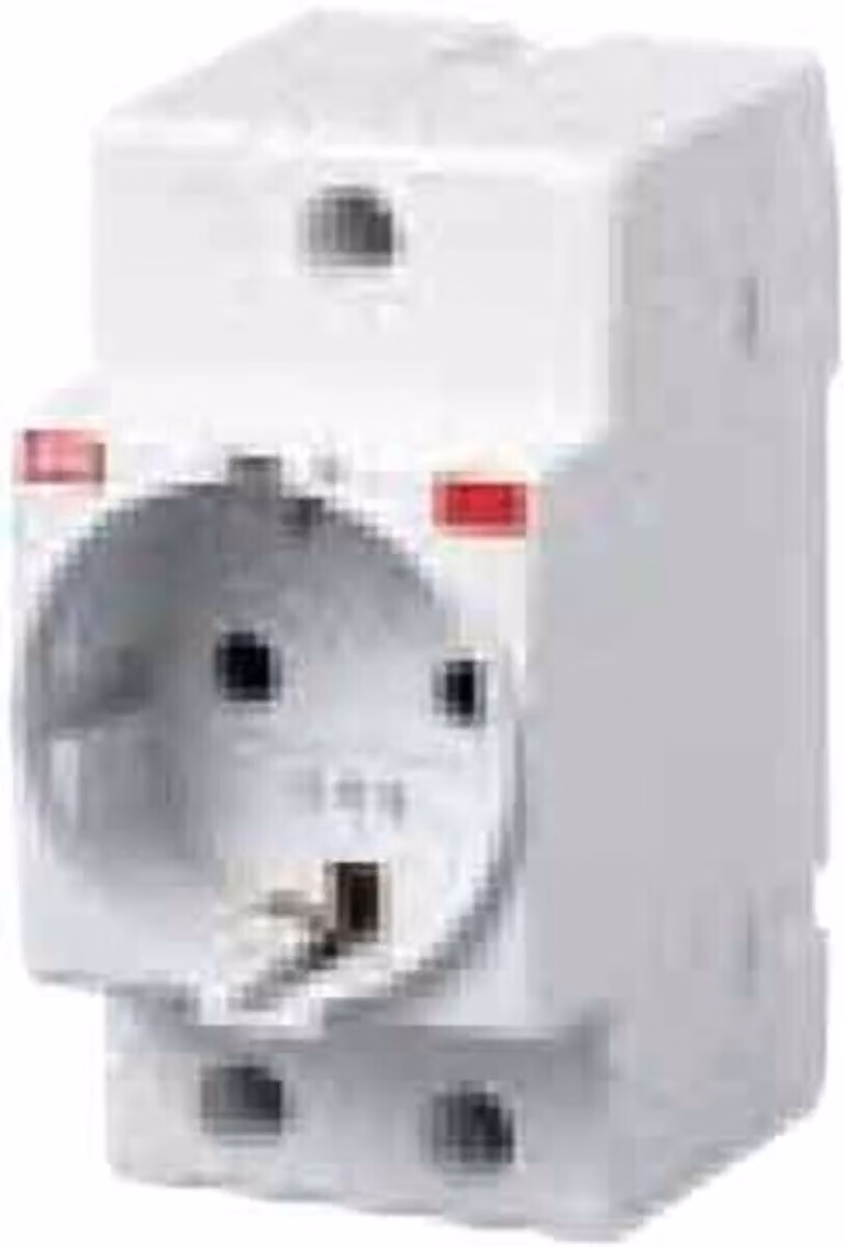 armadio elettrico presa di corrente F (CEE 7/4) (M1175)