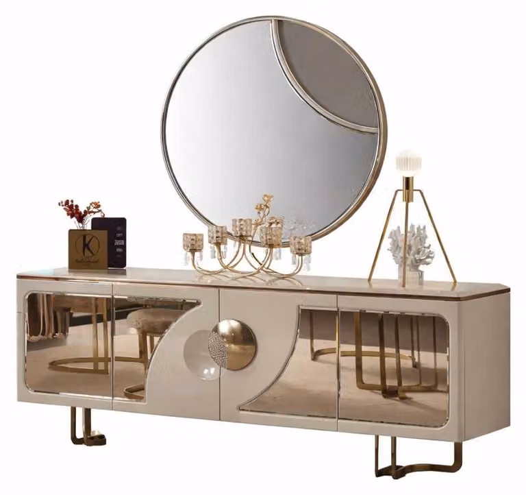 Lussuosa credenza con specchio. Design moderno. Mobili di classe.