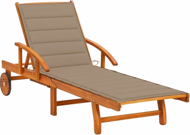 Lettino prendisole da esterno Outsunny in legno di acacia con cuscino beige e marrone, dotato di poggiatesta regolabile, vassoio laterale e ruote