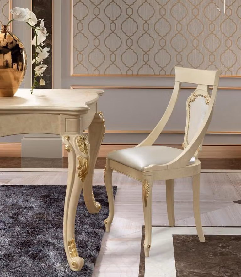 Esszimmerstuhl Stuhl Esszimmer Stühle Holz Design Stil Barock Beige Lehn Sitz