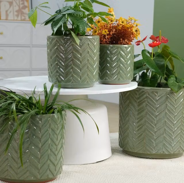 Set di 4 Vasi in Ceramica Artigianale Ø38/31,5/24,5/20 cm, Salvia Verde con Smalto Lucido e Decorazione a Spina di Pesce, Resistenti al gelo con Fori di Drenaggio