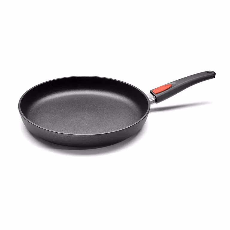 Padella bassa in alluminio fuso antiaderente per induzione, con manico, Titan Best Woll, diam. 28cm