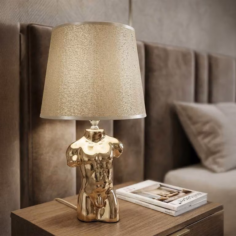 Lampada da tavolo Glam Homme, modello E27, dimensioni 25x42,5 cm, finitura dorata