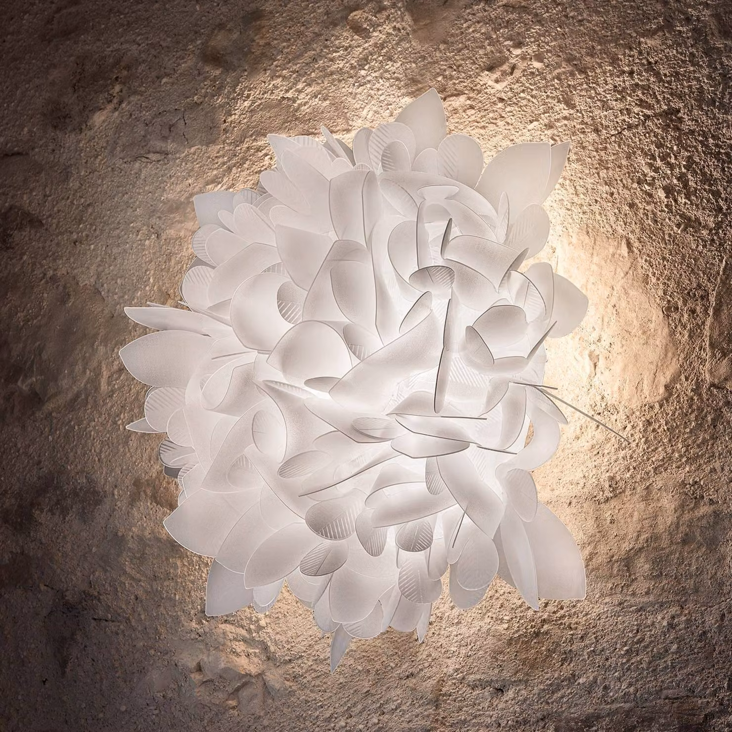 Slamp Applique da parete di design Veli, dimmerabile, Bianco / Opale, Soggiorno / Sala da pranzo, Plastica, Design, Applique