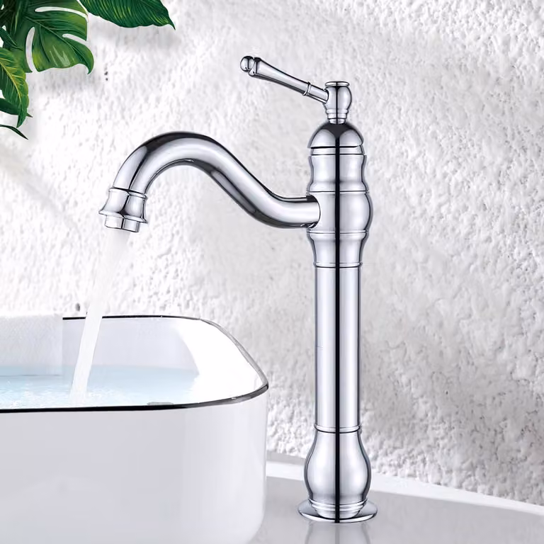 Miscelatore per lavabo da bagno, finitura cromata, rotazione a 360°