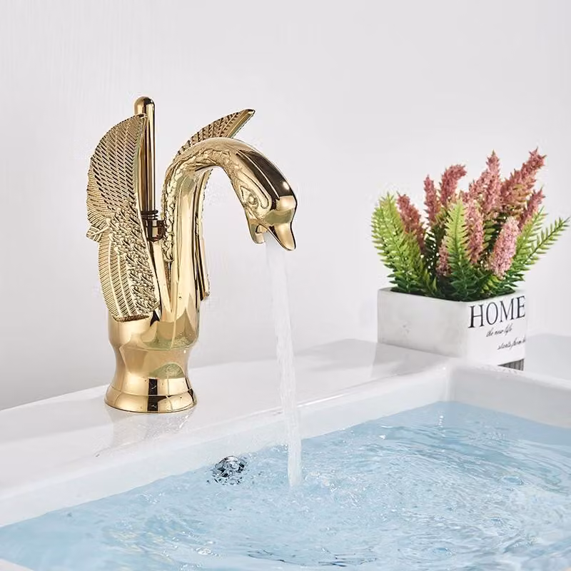 Badarmatur Schwan - Miscelatore per lavabo - Design vintage - Modello a basso profilo, montaggio a incasso - Miscelatore monocomando per acqua calda e fredda - Ottone lucido dorato