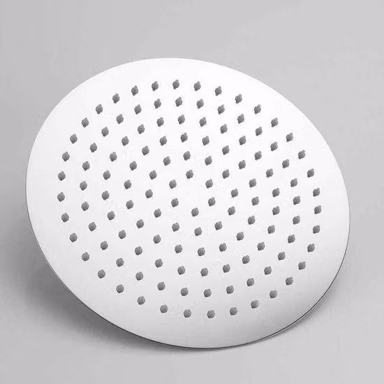 Soffione doccia universale con rotazione a 360°, inclinazione di 30°, diametro di 20 cm