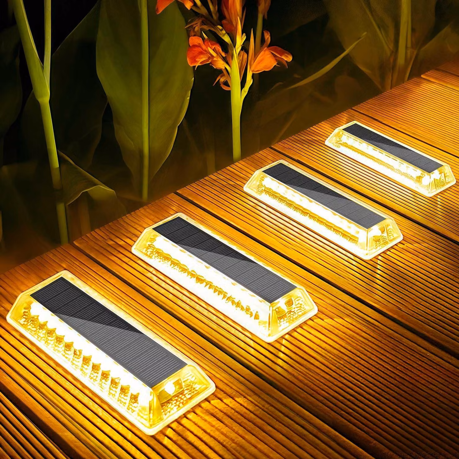Set di 4 luci da giardino solari, 50 lumen, luce bianco caldo, grado di protezione IP68, impermeabili