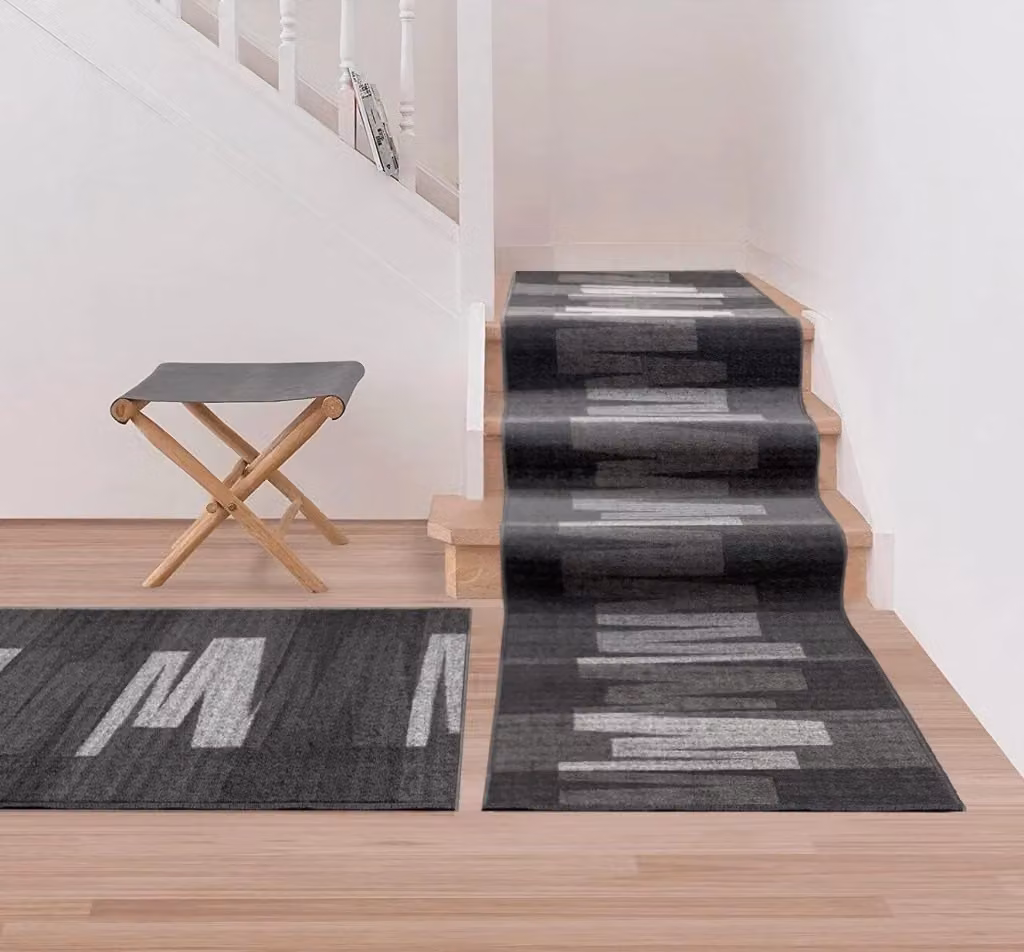 Passatoia EMMEVI MV Grigia con Motivo Zig Zag, Lavabile e Antiscivolo, Ideale per Ingresso, Corridoio o Cucina, L: 67 cm x P: 950 cm – 2