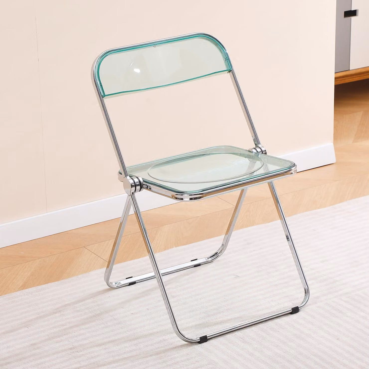 Sedia pieghevole, verde, in acrilico e cromo, profondità 48,5 cm, confezione singola