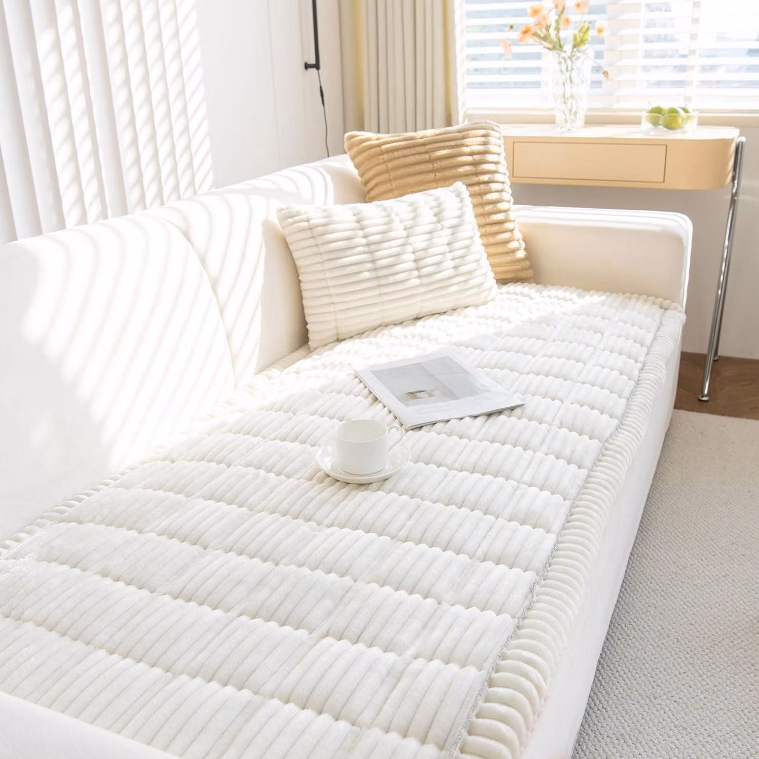 Copertura per divano in tessuto corduroy, a forma di L, antiscivolo, 70x150 cm, color crema