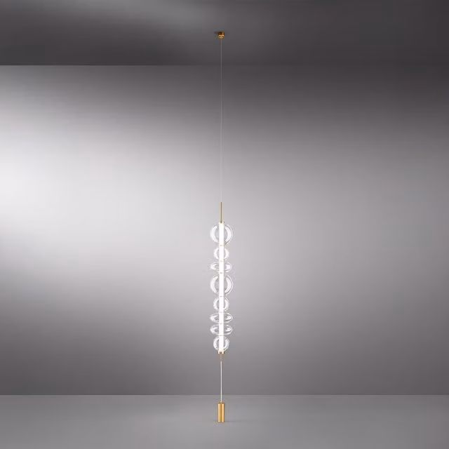Piantana LED Perenz Bubbles moderna con sfere in vetro trasparente e finitura oro/ottone, regolabile in altezza e dimmerabile