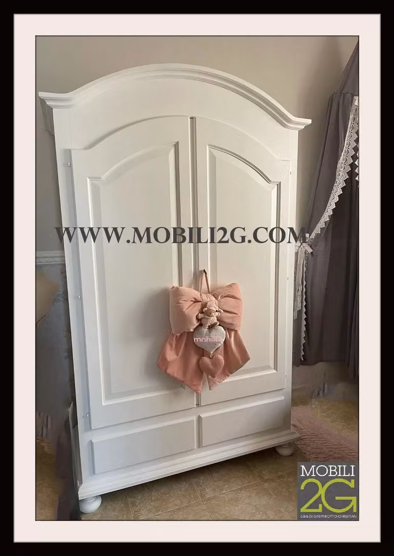 Armadio Cappello Tondo Mobili 2G in stile Shabby Chic Bianco Opaco L: 125 cm, P: 60 cm, H: 200 cm