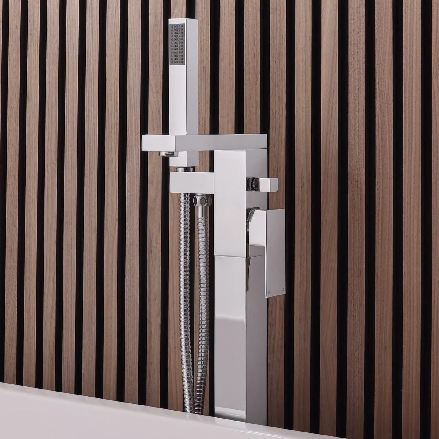 Gruppo Vasca Freestanding Cromato con Doccetta - Kubix