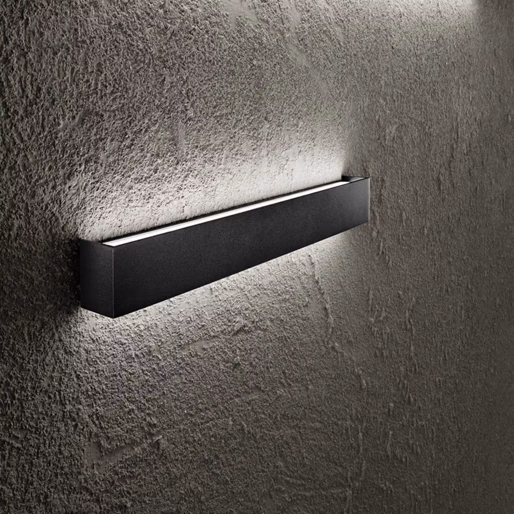 Applique Minimal Perenz Illumina in Metallo Nero Opaco con LED da 30W e Luce Bianco Caldo 3000K – 2