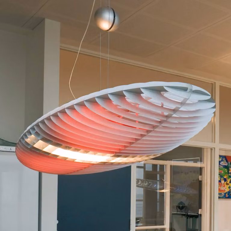Luceplan Lampada a sospensione Titania, dimmerabile, Alluminio / Grigio / Zincato, Soggiorno / Sala da pranzo, Metallo, Moderno, Lampada a sospensione