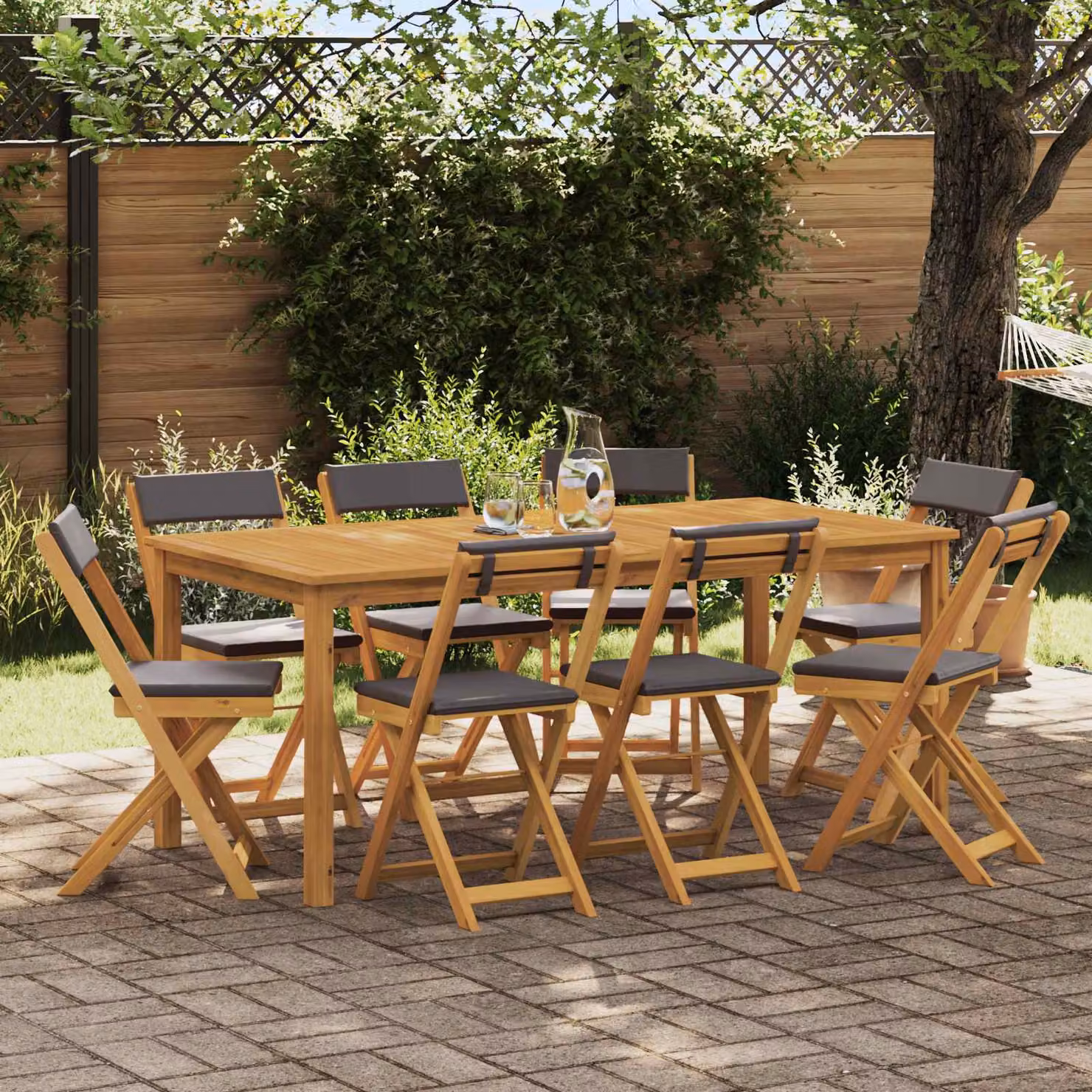 Set di 8 sedie da giardino bistro vidaXL in legno di acacia oliato, colore grigio e marrone con cuscini inclusi