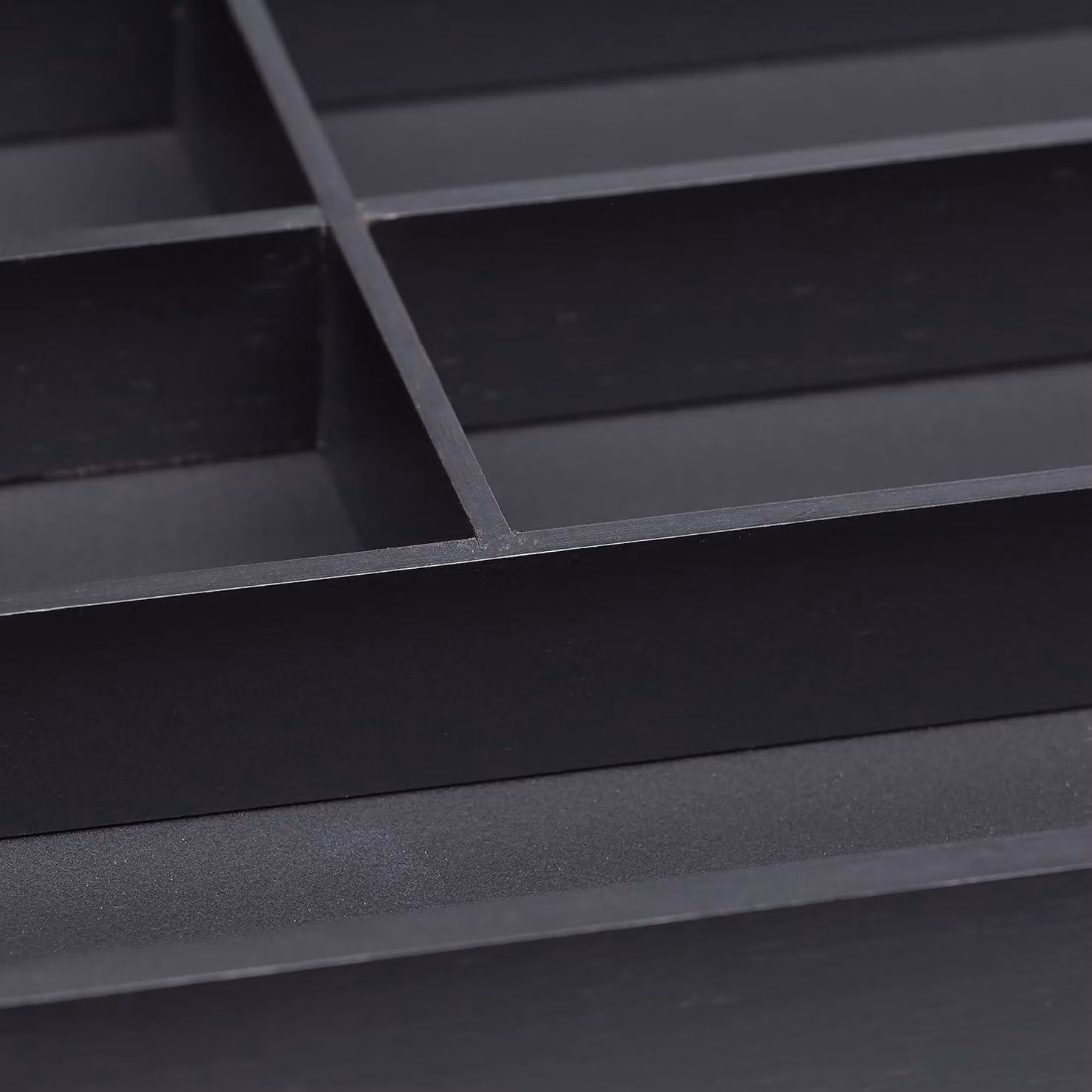 Scatola per posate 7 scomparti nera - 4x44x30,5 cm - Organizzatore per posate, materiali artigianali e cancelleria