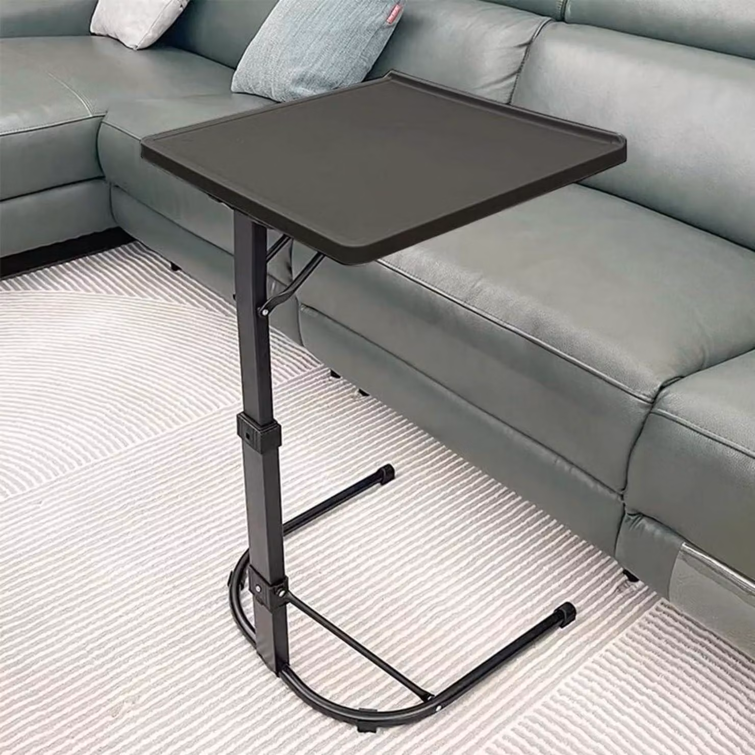 Tavolino regolabile in altezza e pieghevole per laptop, con rotelle, dimensioni 43 x 43 x 58-69 cm, colore nero