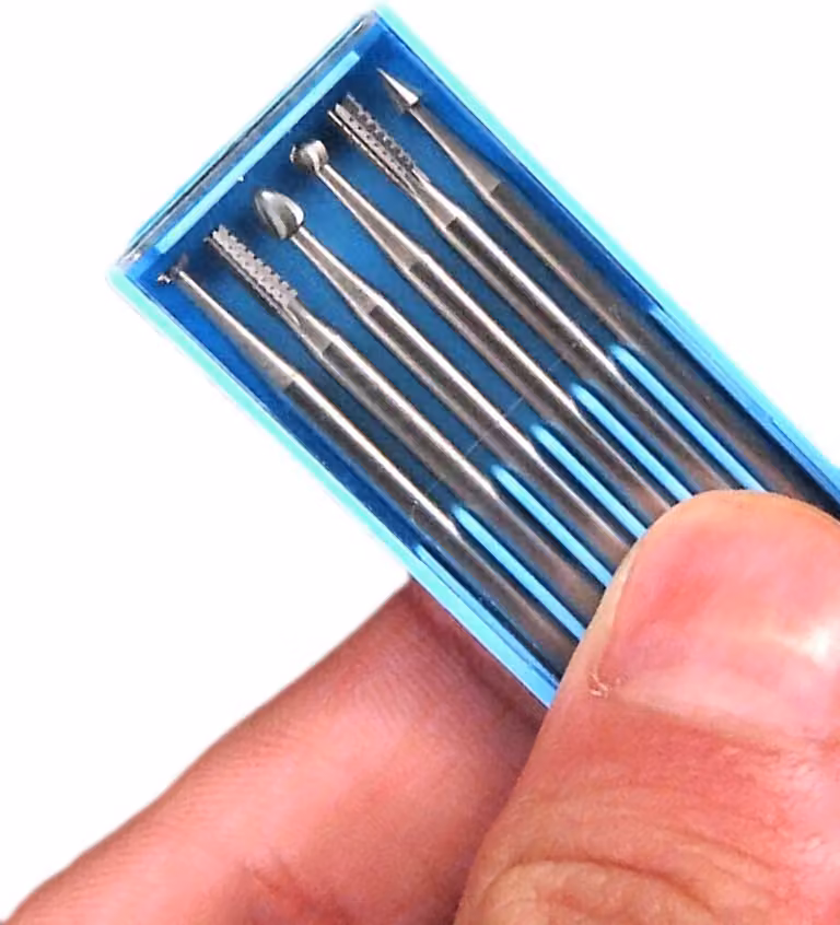Set di 6 mini frese HSS, 0,9x40 mm, gambo 2,35