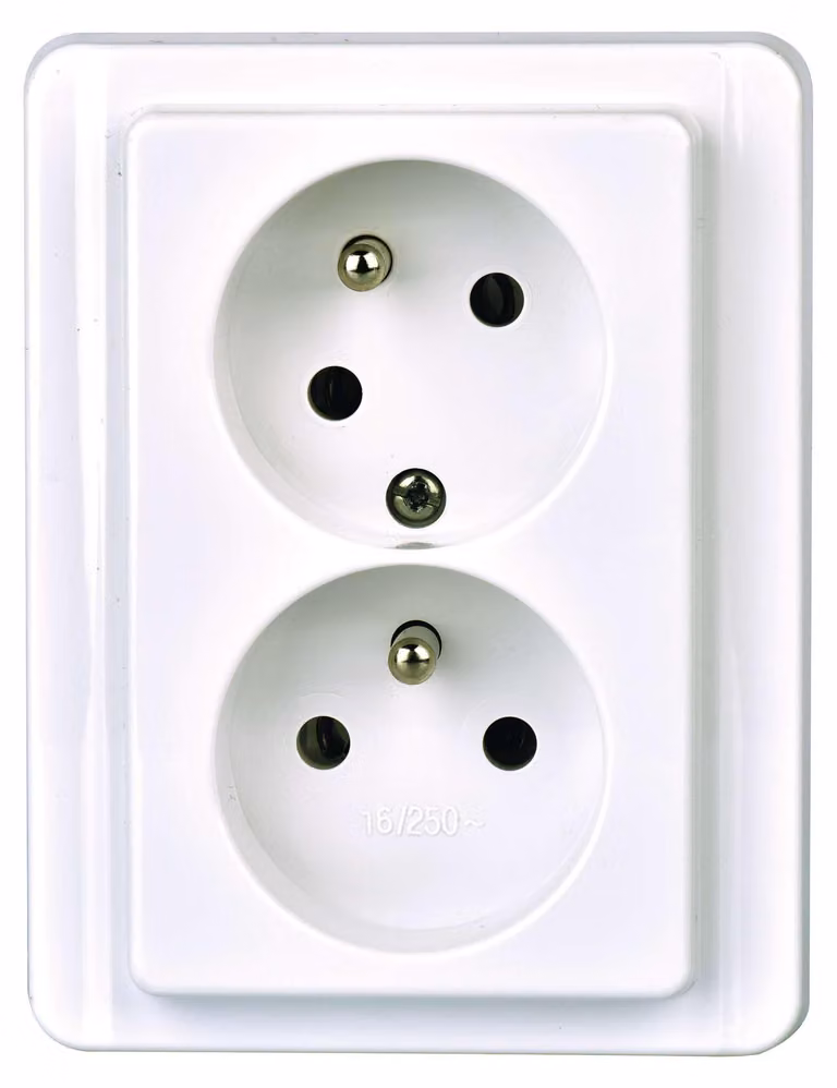 Presa doppia STANDARD 4FN15098.2101 B 70645