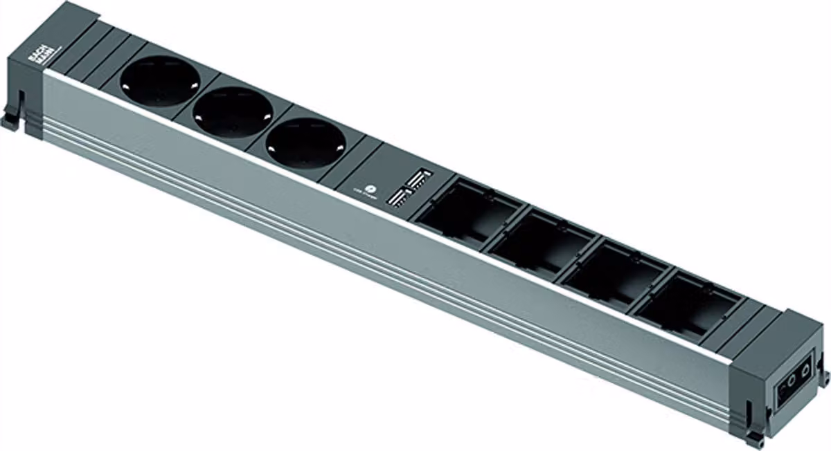 BACHMANN CONF 3x CEE7/3 1x Caricatore USB