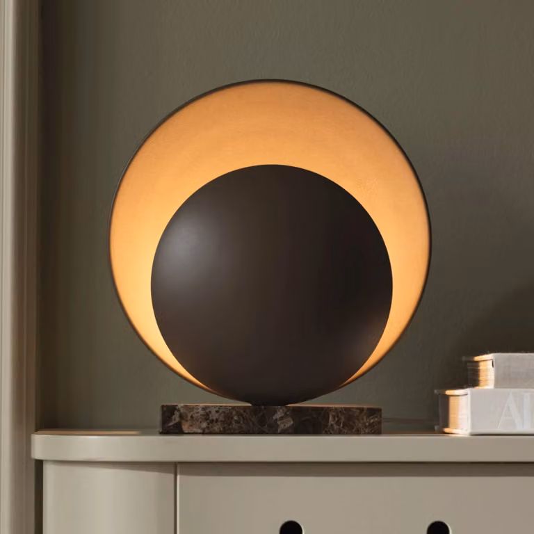 Globen Lighting Lampada da tavolo Orbit, Marrone / Ruggine, Soggiorno / Sala da pranzo, Metallo, Design, Lampada da tavolo