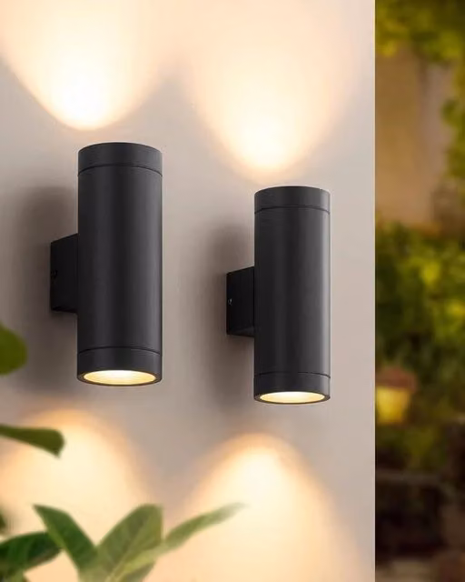Set da 2 Lampade da Parete Moderne Up and Down in Metallo e Vetro Nero per Interno ed Esterno IP44