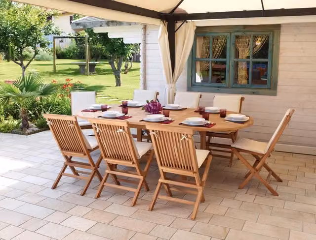 Tavolo ovale allungabile Alicudi Greenwood in legno di essenza dura trattato colore marrone L: 180/240 cm, P: 120 cm