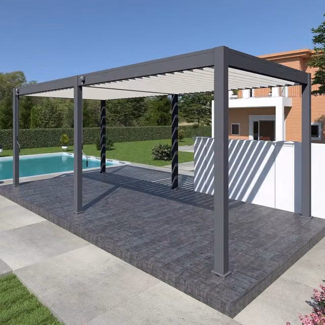 Pergola bioclimatica autoportante Ombréa VS bicolore con 2 tende bianche L: 6 m, P: 3 m, H: 2,57 m