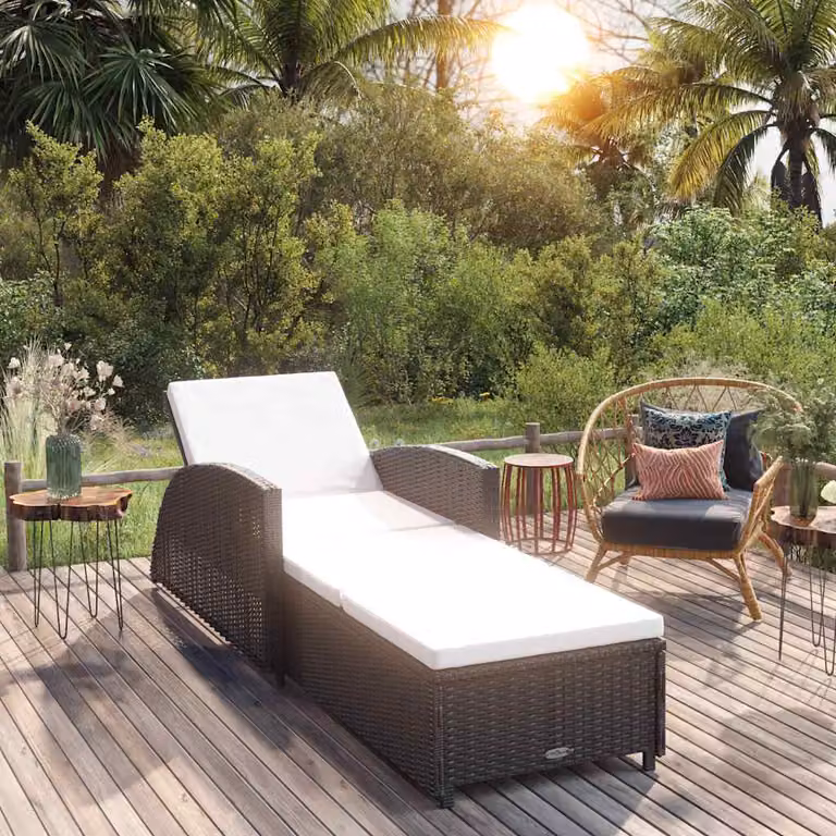 vidaXL Lettino Prendisole in Polyrattan Nero con Cuscino Bianco Crema e Poggiatesta Regolabile