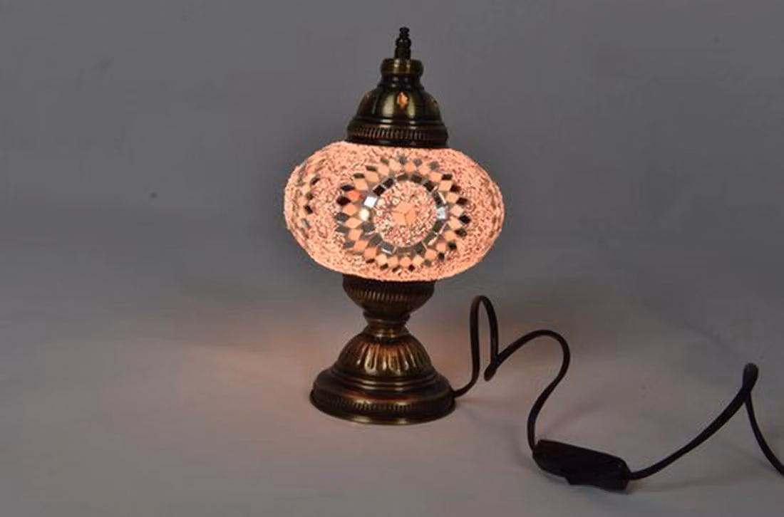 Lampada da tavolo turca fatta a mano Rose in rosa – Illuminazione d'atmosfera orientale per dessert e decorazioni