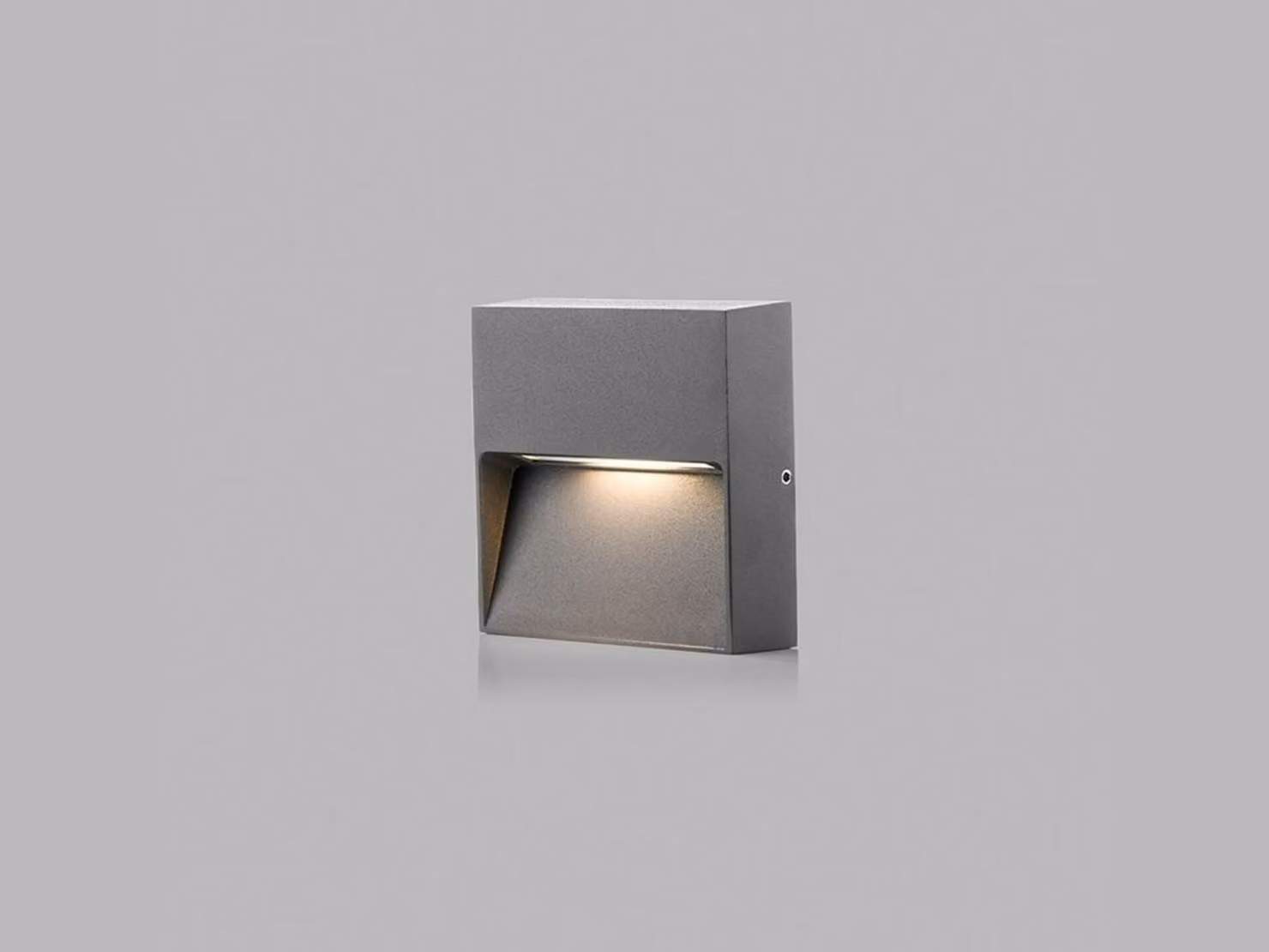 Apparecchio quadrato a parete LED2 STEP ON Q S IP54