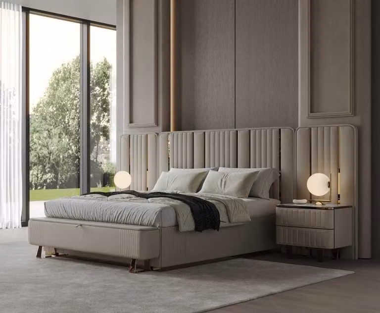 Beige Schlafzimmer Garnitur Designer Polsterbett 2x Holz Nachttische